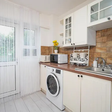 Вилла Entire 4-Bed House & Parking, Steps From Icc & Utilita Arena Birmingham & Broad Street Экстерьер фото