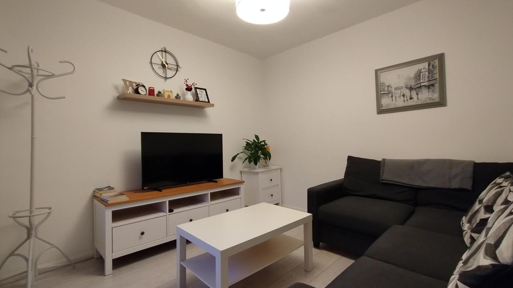 Entire 4-bed House & Parking, Steps From Icc & Utilita Arena & Broad Street Дом отдыха